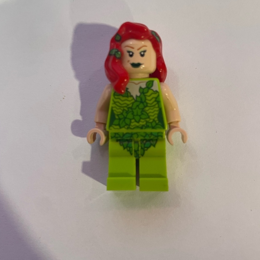 LEGO  Batman DC Marvel Lego sh0327 Poison Ivy Fig Heroes 70908